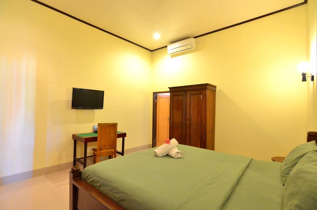 Arik Homestay Canggu Exterior photo