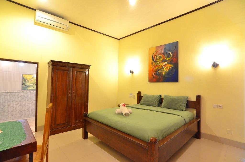 Arik Homestay Canggu Exterior photo